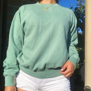 Brandy Melville Crewneck!